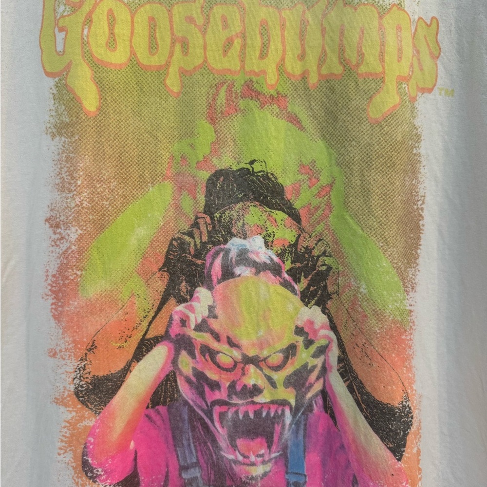 Goosebumps Thrill Cream Graphic T-Shirt - Picture 3 of 4